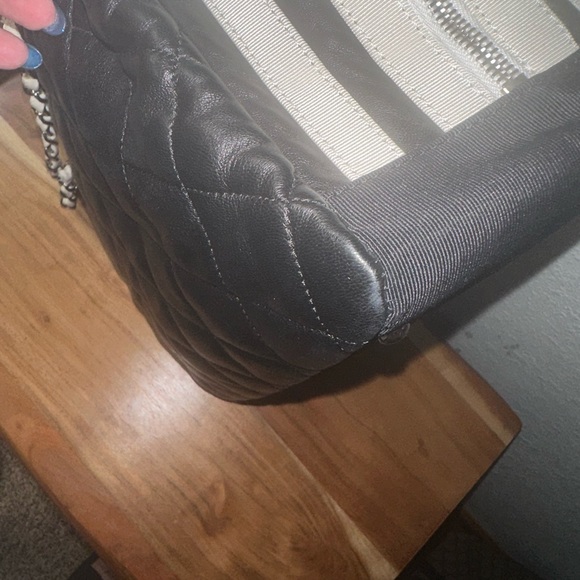 CHANEL Lido Bag/Tote 💙 Navy Blue - Picture 6 of 14